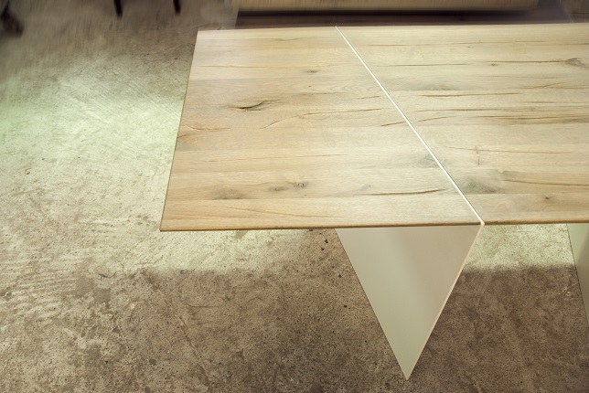 Split Table | Romanian Design Week
